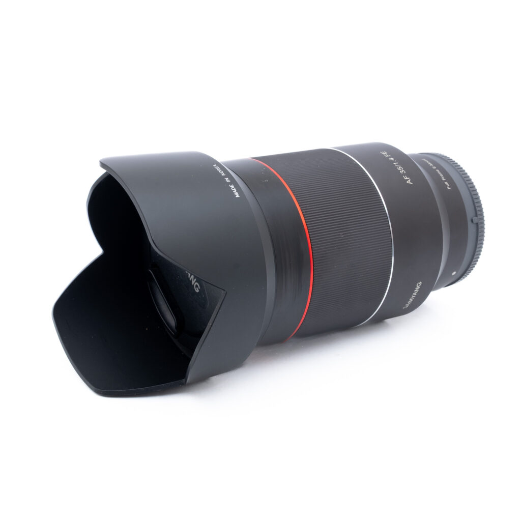 Samyang-AF-35mm-f1.4-FE-1 Samyang AF 35mm f/1.4 Sony FE - Käytetty