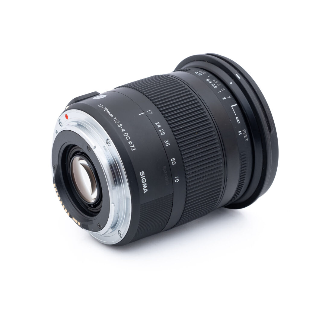 Sigma-17-70mm-f2.8-4-Canon-3 Sigma 17-70mm f/2.8-4 DC Macro HSM OS Canon EF-S - Käytetty