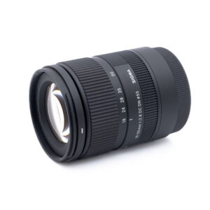 Sigma-18-50mm-f2.8-DC-DN-Sony-2 Sigma 18-50mm f/2.8 DC DN C Sony E - Käytetty