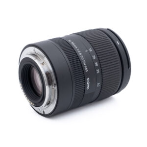 Sigma-18-50mm-f2.8-DC-DN-Sony-3 Sigma 18-50mm f/2.8 DC DN C Sony E - Käytetty