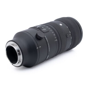 Sigma-70-200mm-f2.8-DG-DN-Sony-3 Sigma 70-200mm f/2.8 DG DN OS Sport Sony FE - Käytetty