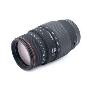 Sigma APO DG 70-300mm f/4-5.6 Macro Canon EF - Käytetty