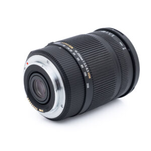 Sigma-DC-18-250mm-f3.5-6.3-canon-3 Sigma 18-250mm f/3.5-6.3 DC OS HSM Canon EF-S - Käytetty