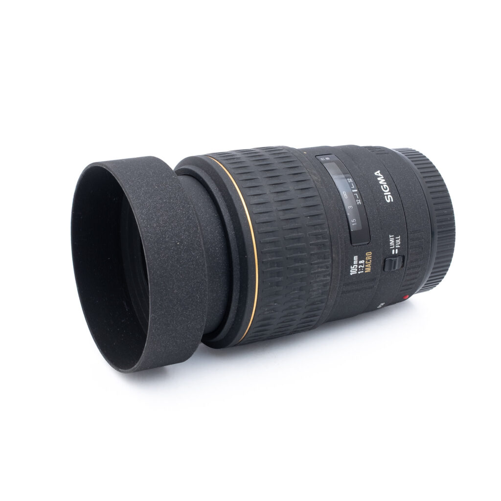 Sigma 105mm f/2.8 Macro EX Sony A - Käytetty