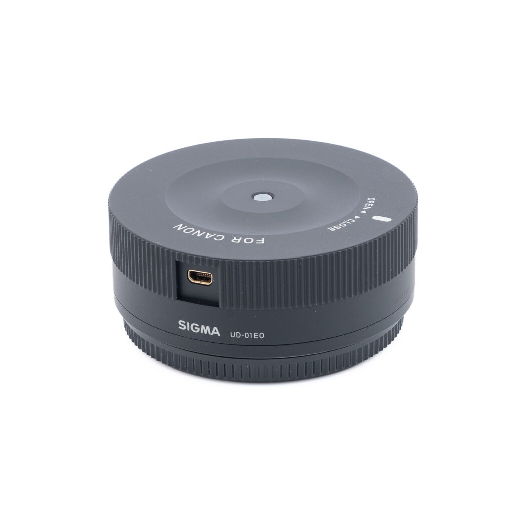 Sigma-UD-01E0-dock-canon-1 Sigma USB-Dock Canon EF - Käytetty