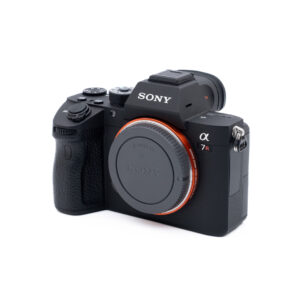 Sony-A7RIII-1370-1 Sony A7R III – Käytetty