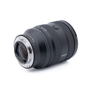 Sony-FE-20-70mm-f4-3 Sony FE 20-70mm f/4 G - Käytetty