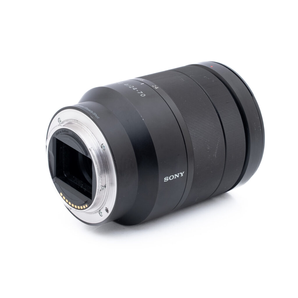 Sony FE 24-70mm f/4 Vario-Tessar ZA OSS - Käytetty