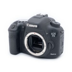 Canon EOS 7D Mark II - Käytetty