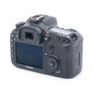 Canon EOS 7D Mark II - Käytetty