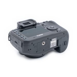 Canon EOS 7D Mark II - Käytetty