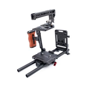 Canon C70 Cage_1 SmallRig 3899 Handheld Kit for Canon EOS C70 + Tarvikkeet - Käytetty