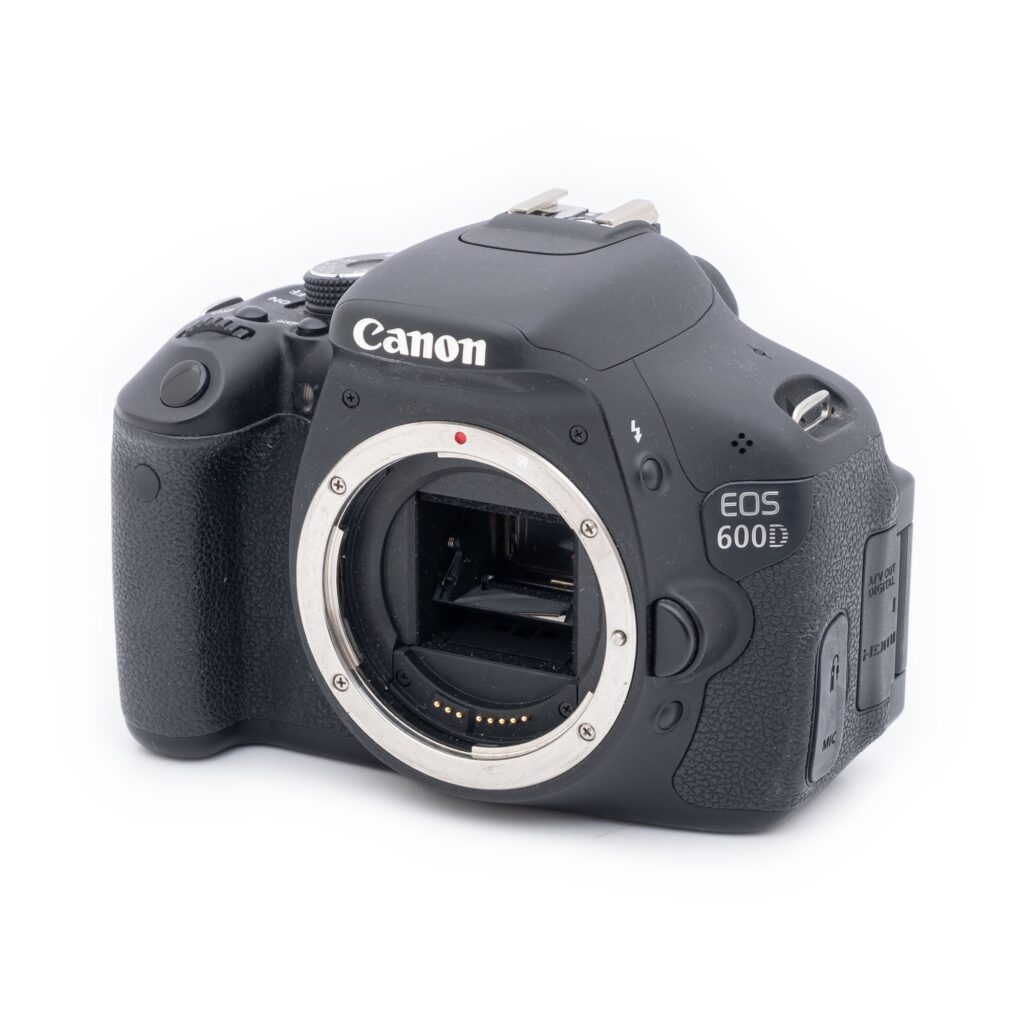Canon-EOS-600D_2 Canon EOS 600D - Käytetty