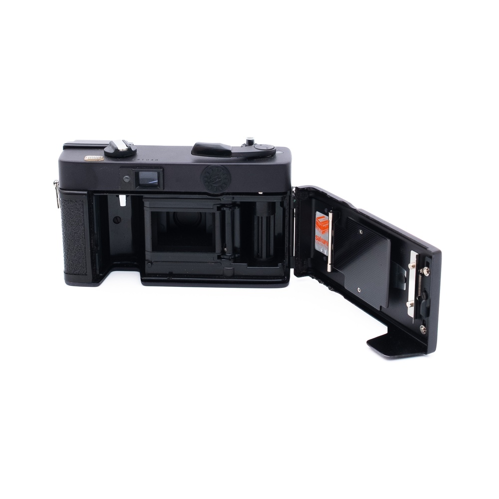 Konica C35 -filmikamera - Käytetty