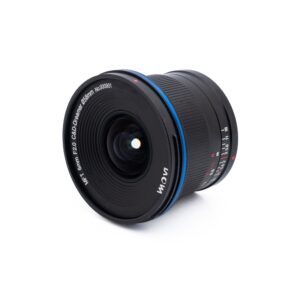 Laowa 6mm f/2 Zero-D MFT - Käytetty