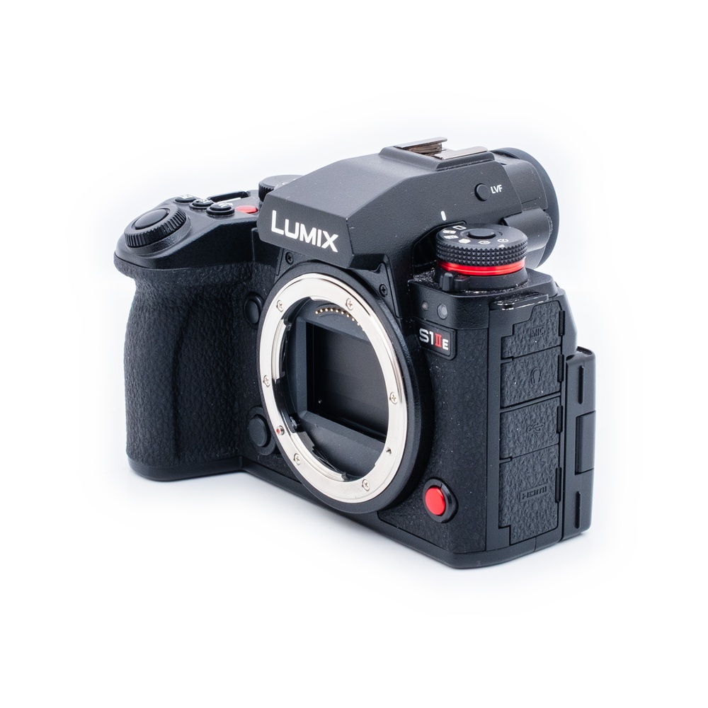 Panasonic Lumix DC-S1 IIE - Käytetty