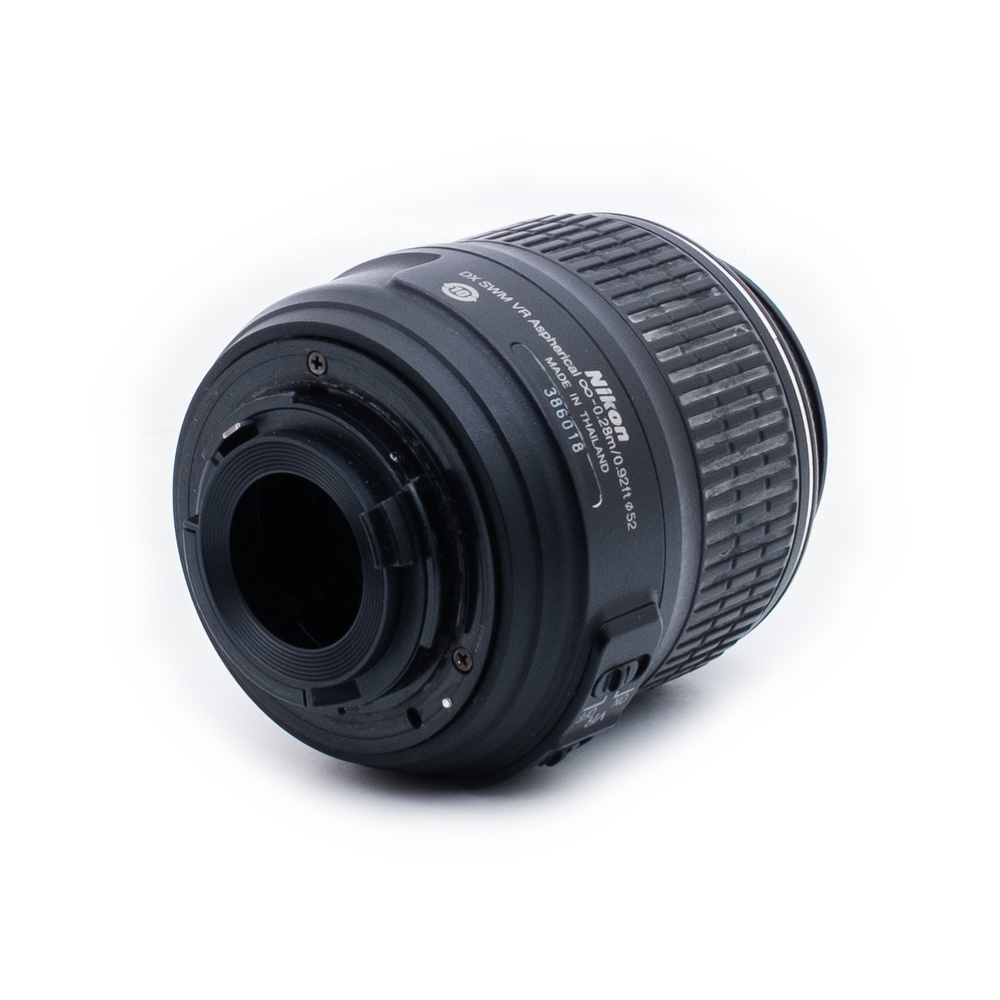Nikon 18-55mm f35-56 G VR DX_3 Nikon AF-S Nikkor 18-55mm f/3.5-5.6 G VR DX - Käytetty