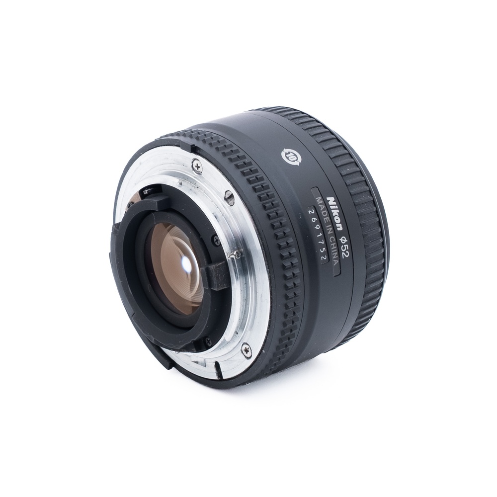 Nikon AF Nikkor 50mm f18 D_3 Nikon AF Nikkor 50mm f/1.8 D - Käytetty