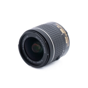 Nikon AF-P 18-55mm f35-56G VR_2 Nikon Nikkor Z 24-70mm f/2.8 S - Käytetty