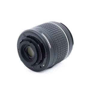 Nikon AF-P 18-55mm f35-56G VR_3 Nikon AF-P Nikkor 18-55mm f/3.5-5.6 G VR DX - Käytetty
