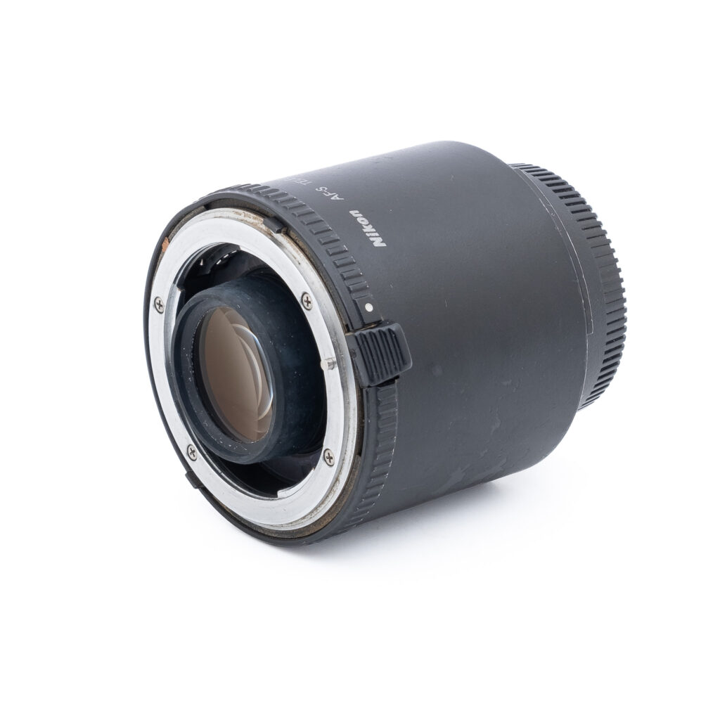 Nikon-TC20EII-2 Nikon AF-S Teleconverter TC-20E II - Käytetty