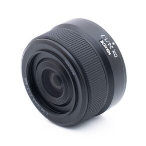 Nikon Z DX 24mm f17_2 Nikon Nikkor Z DX 24mm f/1.7 - Käytetty