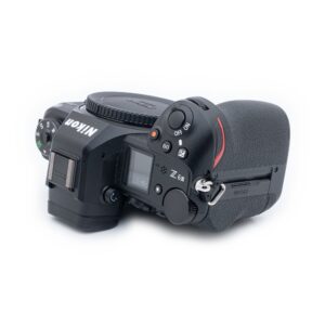 Nikon Z6 III - Käytetty