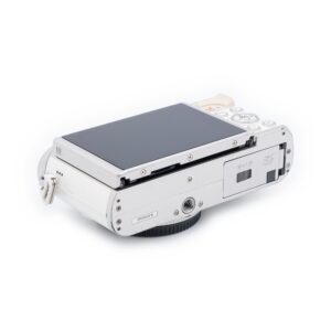 Olympus PEN E-PL9_4 Olympus PEN E-PL9 White / Silver – Second-hand system camera