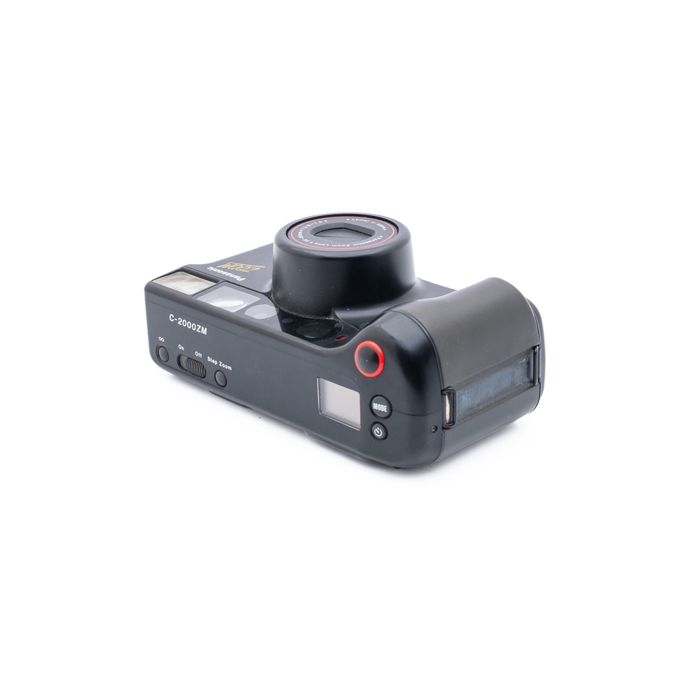 Panasonic Zoom C-2000ZM_4 Panasonic Zoom C-2000ZM -filmikamera - Käytetty