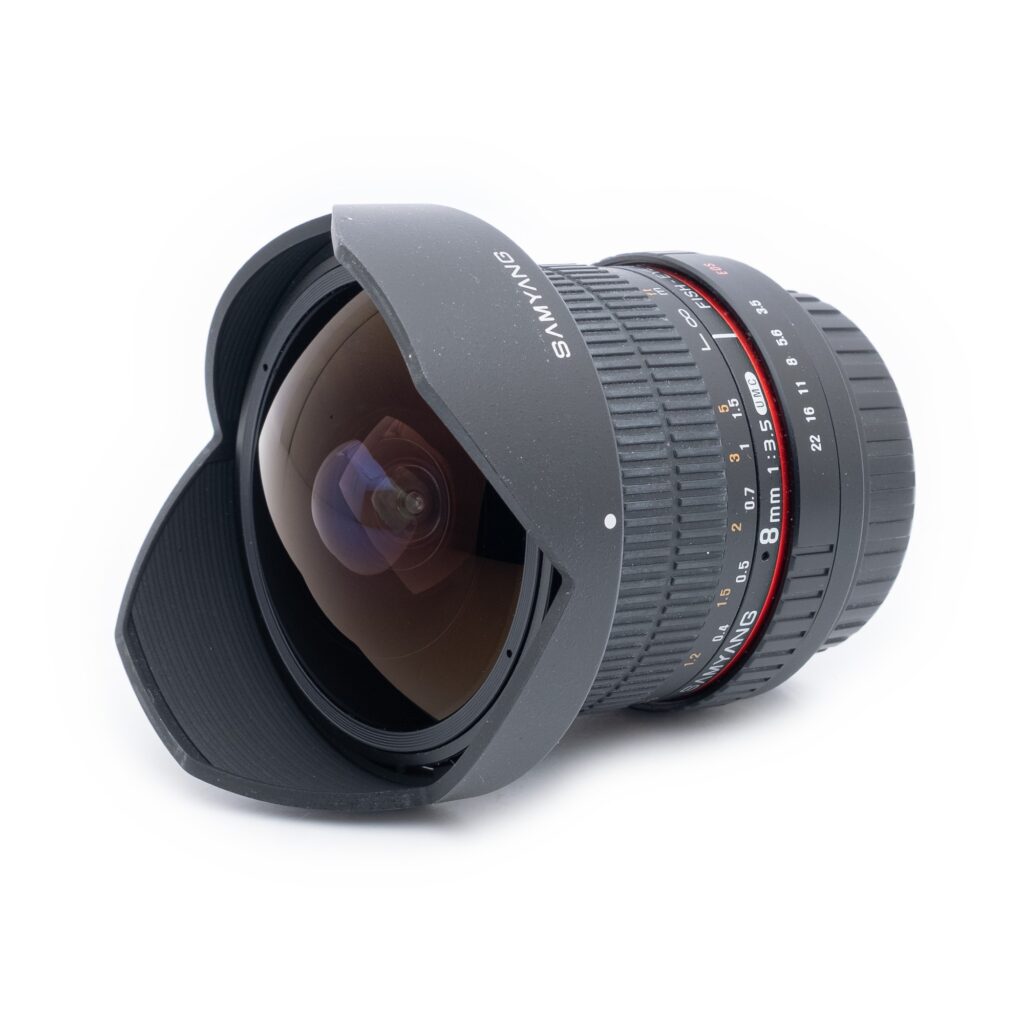 Samyan 8mm f/3.5 UMC for Canon_2 Samyang 8mm f/3.5 Fisheye CS II Canon EF-S - Used