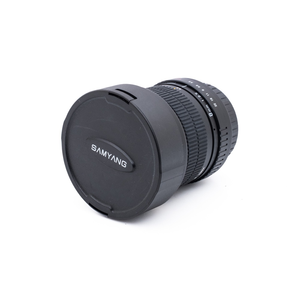 Samyang 8mm f35_1 Samyang 8mm f/3.5 Fisheye CS Canon EF-S - Käytetty