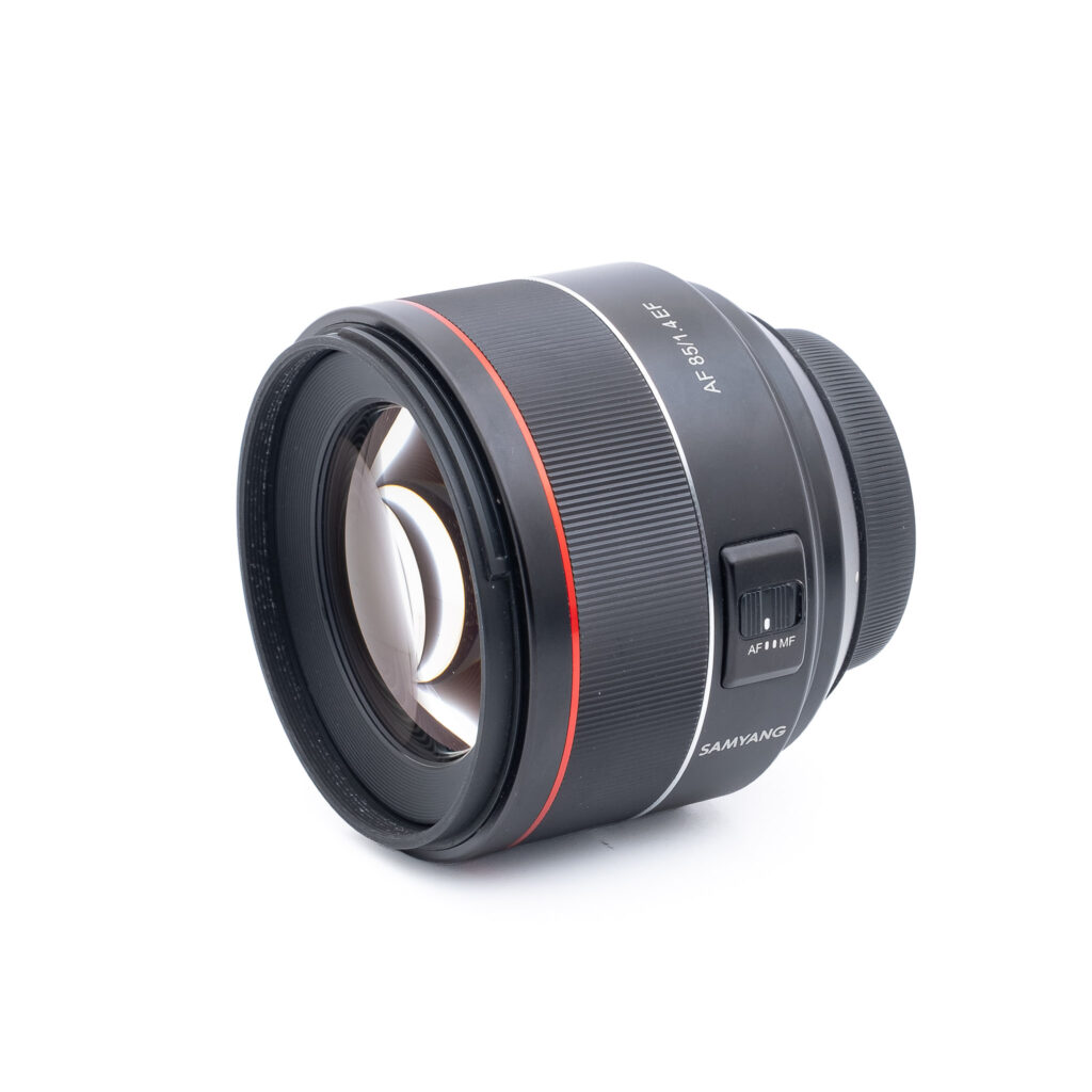 Samyang-AF-85mm-f1.4-EF-2 Samyang AF 85mm f/1.4 Canon EF - Käytetty