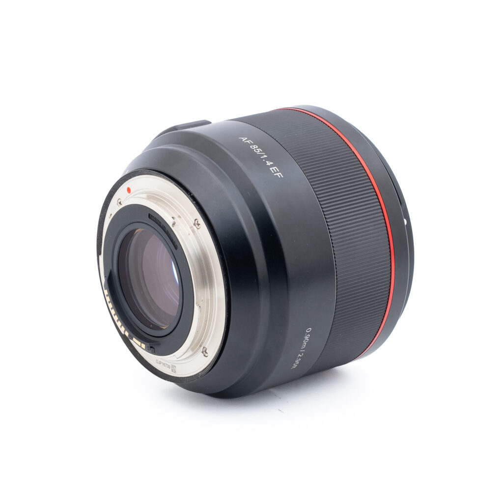 Samyang-AF-85mm-f1.4-EF-3 Samyang AF 85mm f/1.4 Canon EF - Käytetty