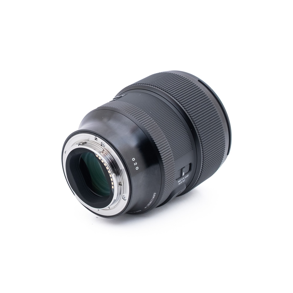 Sigma 85mm f14 DG DN Sony_3 Sigma 85mm f/1.4 Art DG DN Sony FE - Käytetty