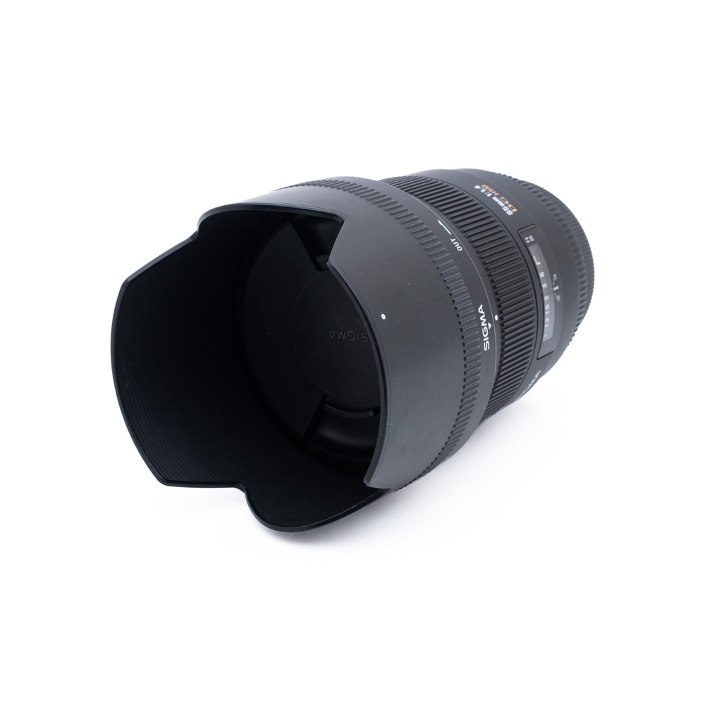 Sigma 85mm f14 DG HSM Canon_1 Sigma 85mm f/1.4 EX DG HSM Canon EF - Käytetty