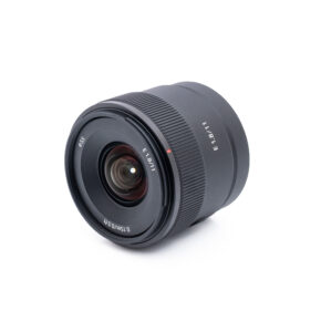 Sony 11mm f18 E_2 Sony E 11mm f/1.8 - Käytetty