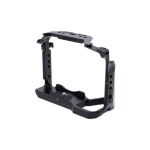 Sony A7 IV Cage_2 SmallRig 3667 Full Cage for Sony A7R V / A7R IV / A7 IV / A7S III / A1 - Käytetty