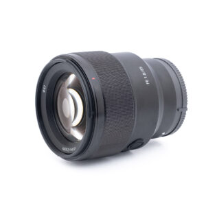 Sony FE 85mm f/1.8 - Käytetty