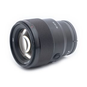 Sony FE 85mm f/1.8 - Käytetty