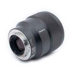 Sony-FE-85mm-f1.8_3 Sony FE 85mm f/1.8 - Käytetty
