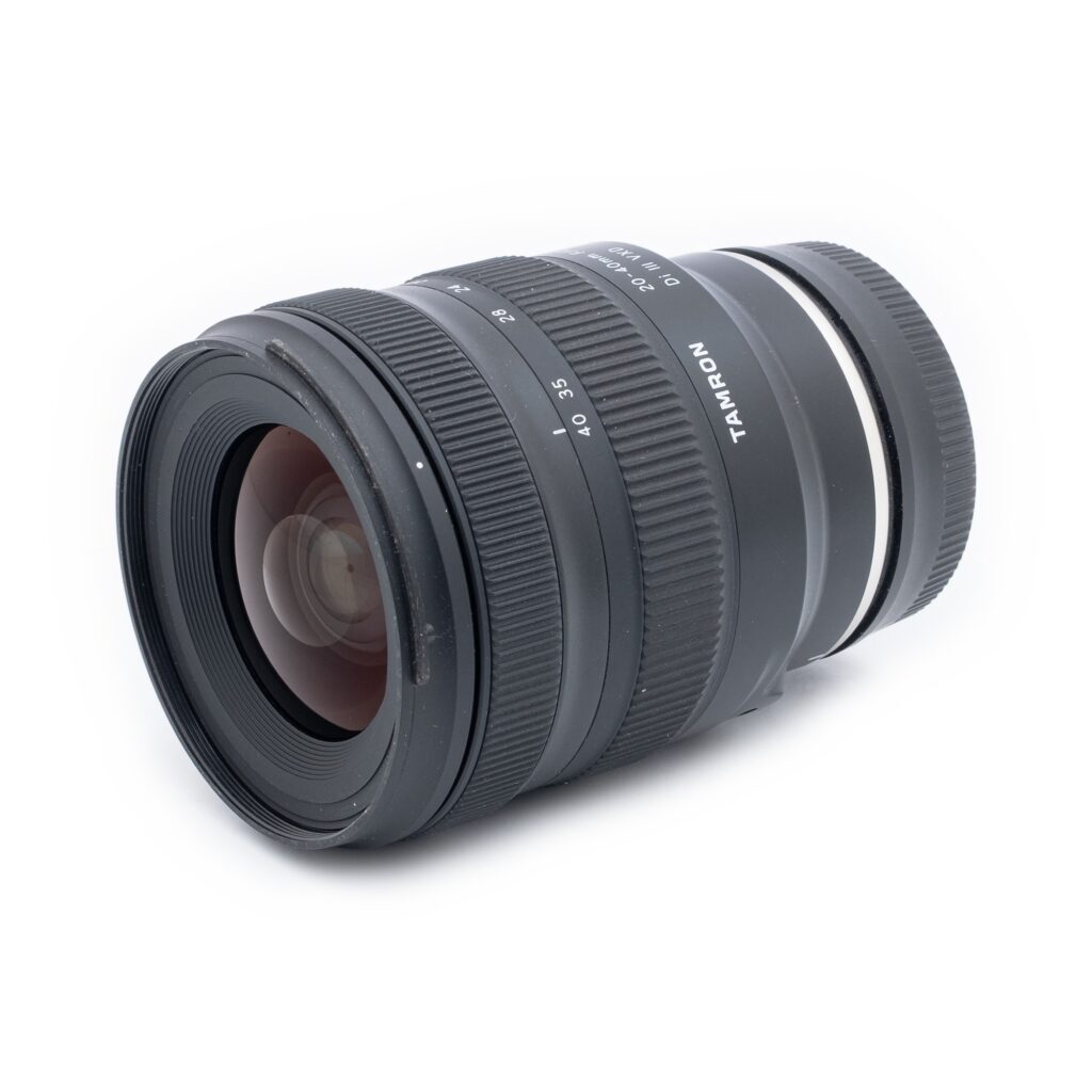 Tamron-20-40mm-f2.8-Sony_2 Tamron 20-40mm f/2.8 Di III VXD Sony FE – Käytetty