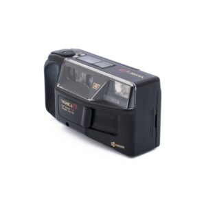 Yashica T3_1 Yashica T3 -filmikamera - Käytetty
