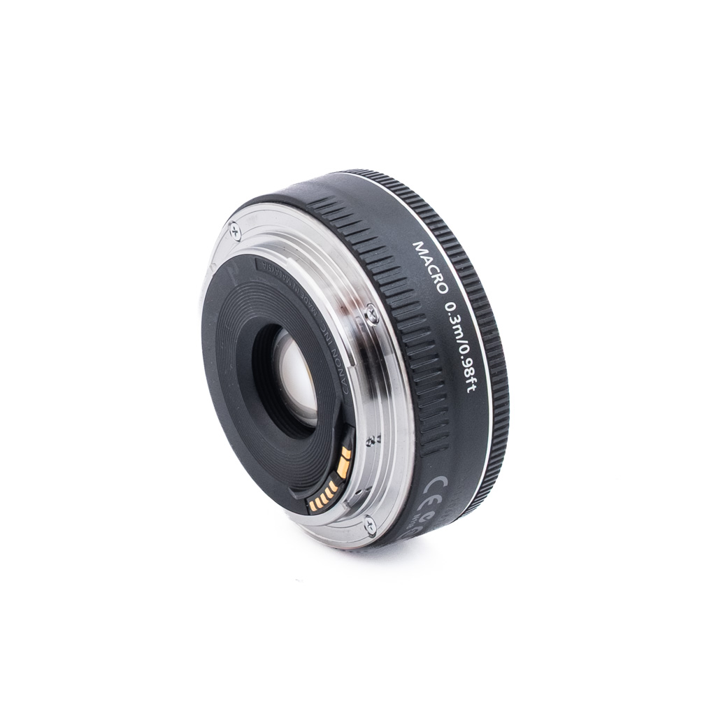 Canon 40mm f28 STM_3 Canon EF 40mm f/2.8 STM - Used