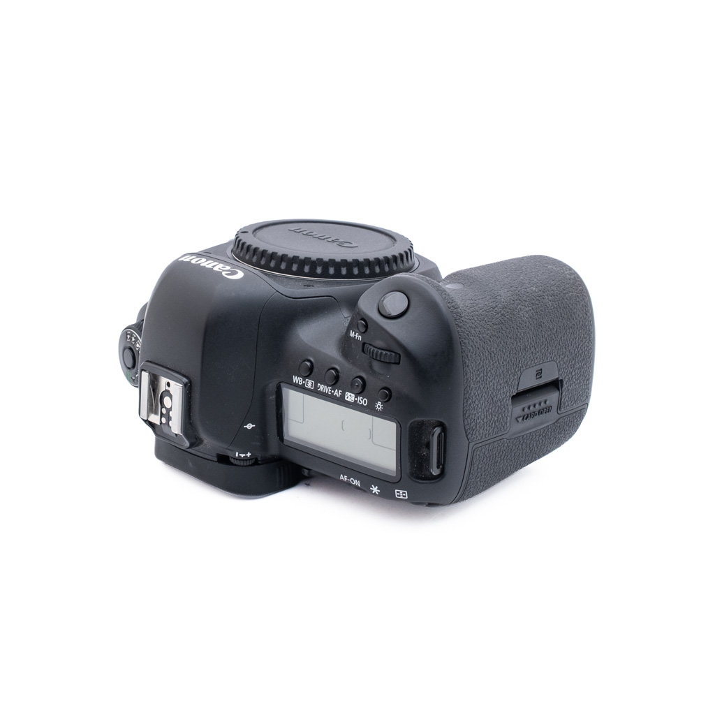 Canon EOS 5D Mark IV - Käytetty