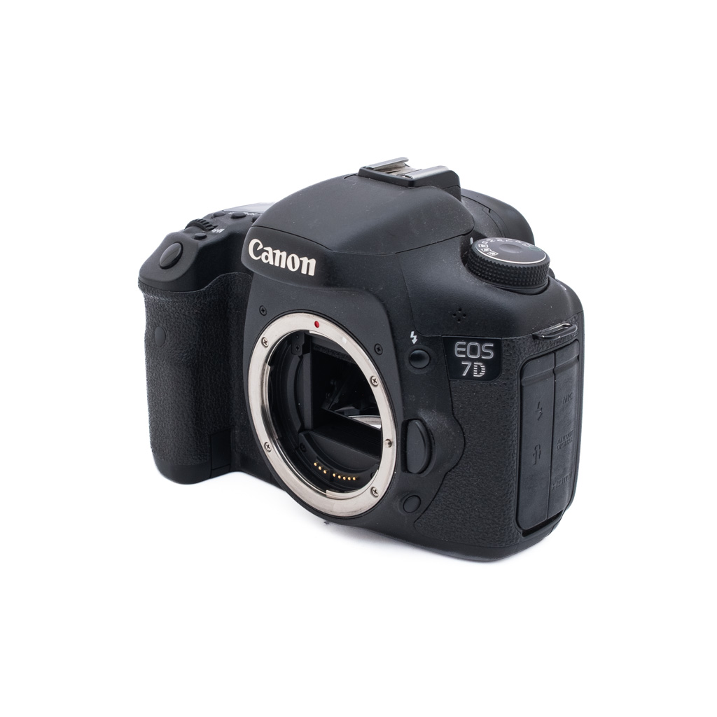 Canon EOS 7D - Käytetty
