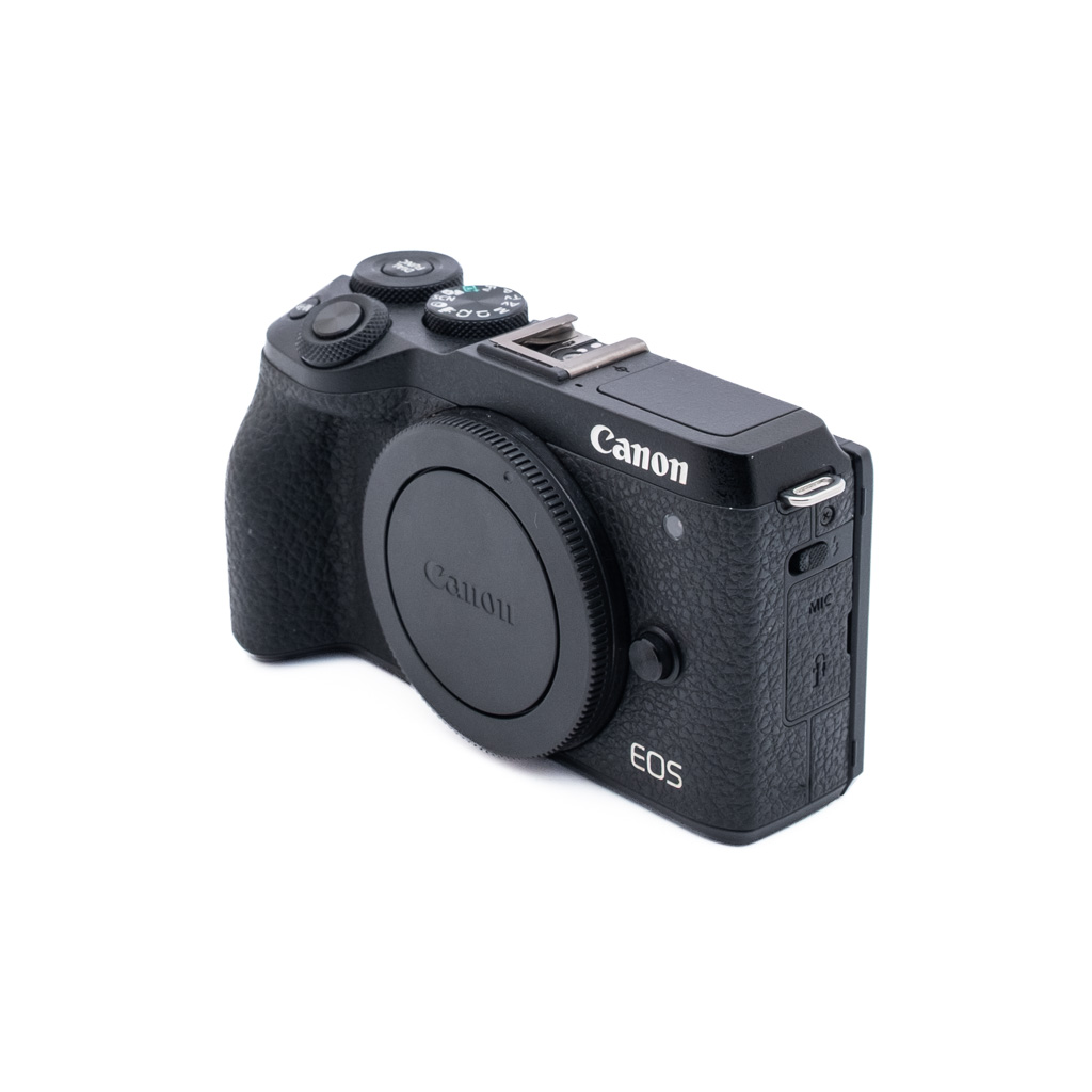Canon M6 Mark II_1 Canon EOS M6 Mark II - Käytetty