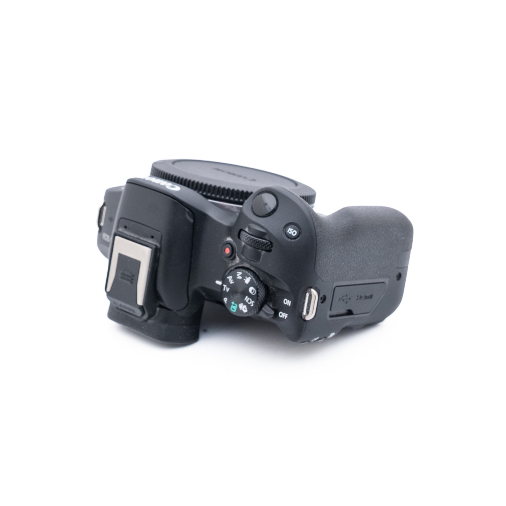 Canon R50 9101_4 Canon EOS R50 - Käytetty