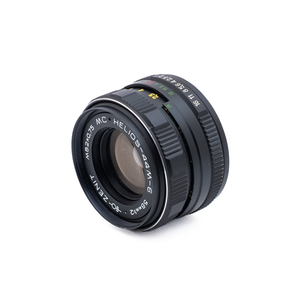 Helios-44M-6 58mm f/2.2 Zenit 58mm f/2 Helios-44M-6 MC M42 – Second-hand