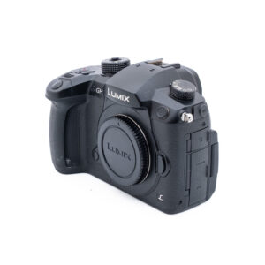 Lumix GH5 4959_1 Panasonic Lumix GH5 - Käytetty