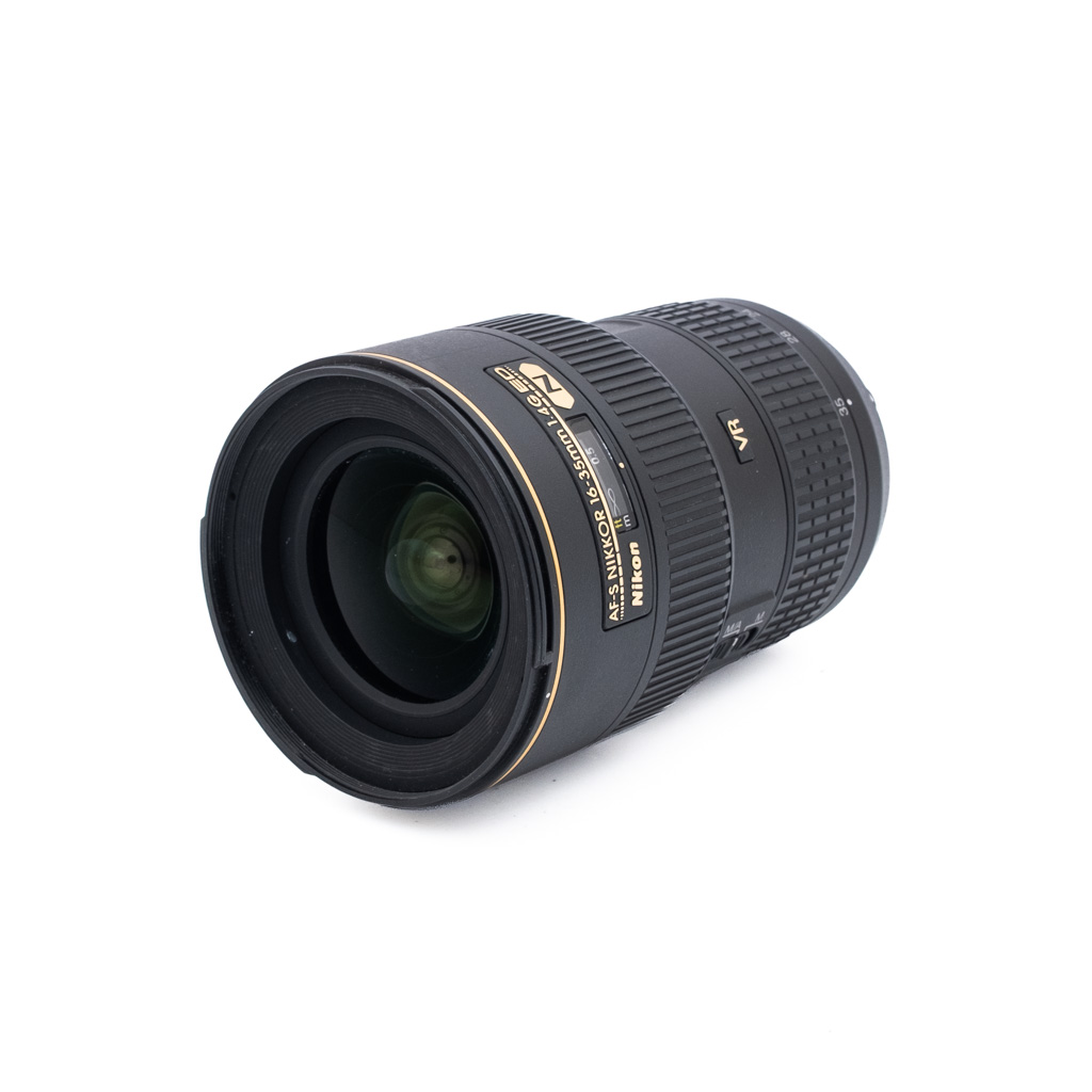 Nikon 16-35mm f14 G ED VR_2 Nikon AF-S Nikkor 16-35mm f/4 G ED VR - Käytetty